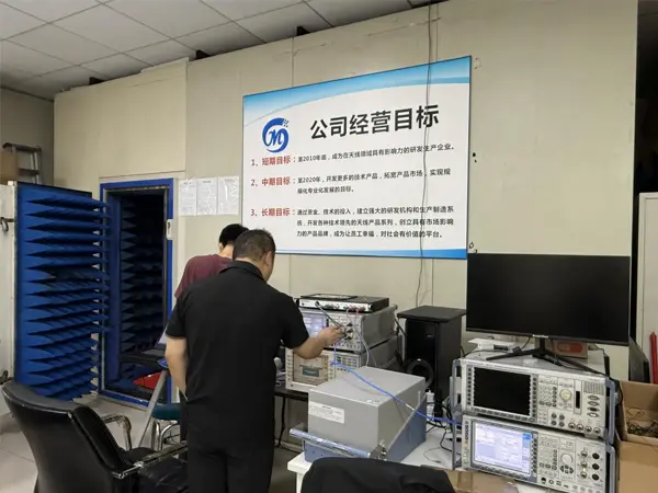 Con test rigorosi, stabiliamo la pietra angolare della qualità dell'antenna