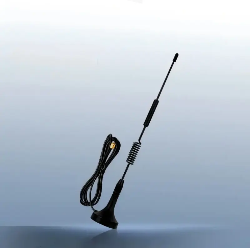 Antenna GPS in ceramica rispetto all'antenna GPS FPC